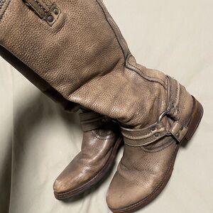 FRYE Maxine Trapunto Harness boots